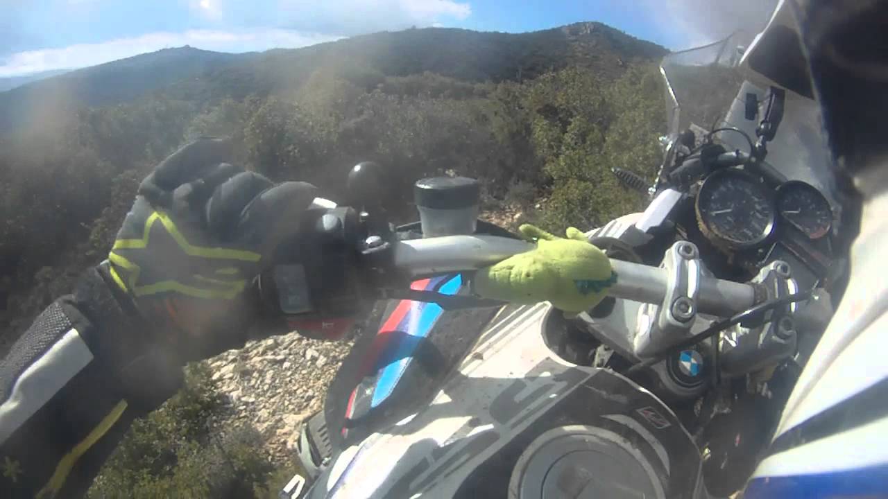 BMW R 1200 GS Adventure - Falls, drops and crashes on Rally TT 