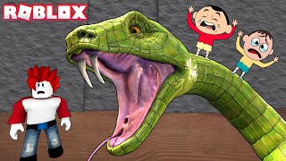 ESCAPE A GIANT SNAKE OBBY In Roblox 🐍🐍 Khaleel and Motu Gameplay