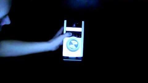 Logitech z-5500 blinking problem