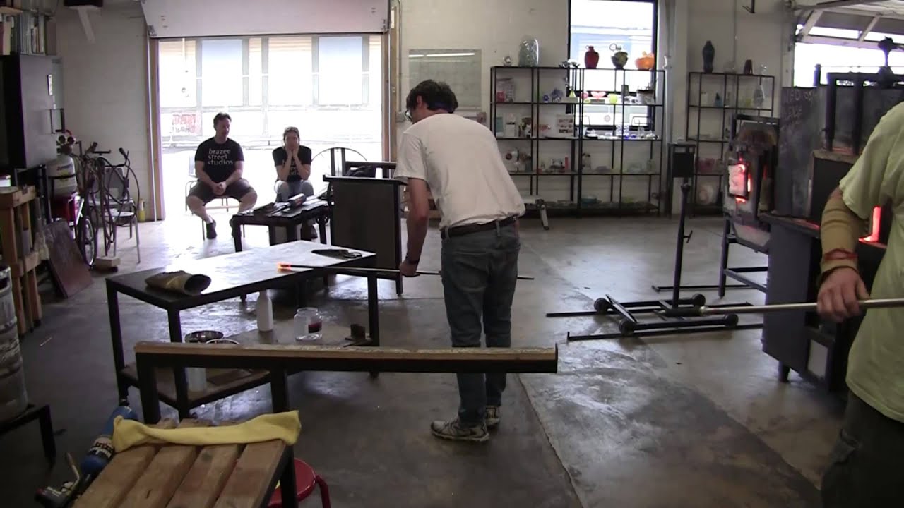 Glass Blowing at the Brazee Street Studios in Cincinnati, Ohio YouTube