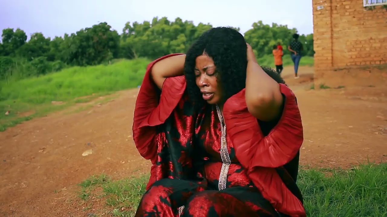 Juliette Tambo Yesu Moloke (Clip Officiel) 