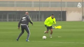 James sí se entiende con Zidane: golazo en la sesión