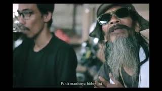 Kopi Hitammu Sungguh Mempesona