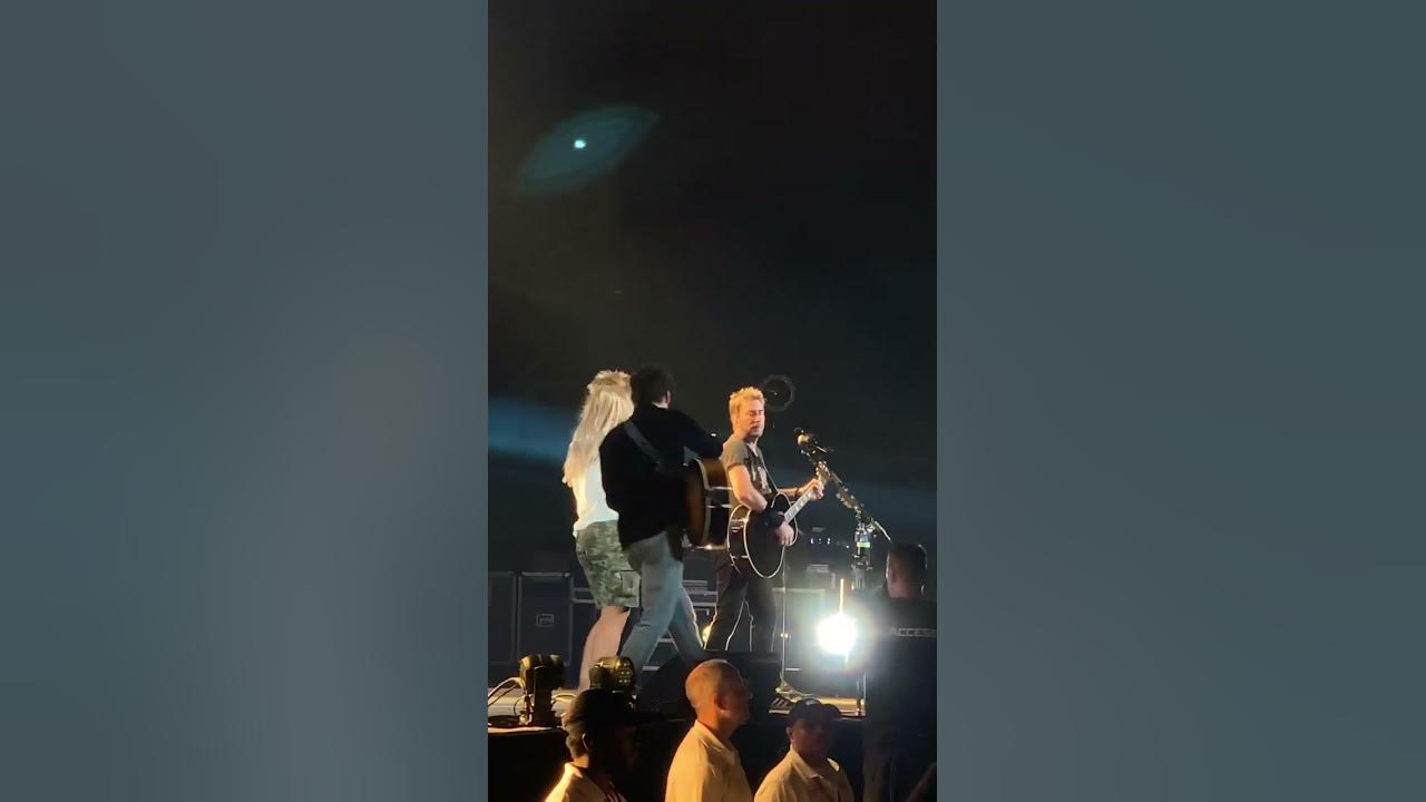 8/18/23 Lucky Fan Rockstar - @nickelback  #rockstar #nickelback  #liveperformance