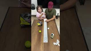 Melis Derin Rulo Kağıt Çekerek Ödül Kazanıyor