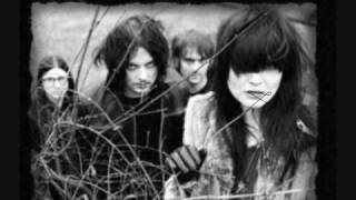 Treat Me Like Your Mother -- The Dead Weather chords