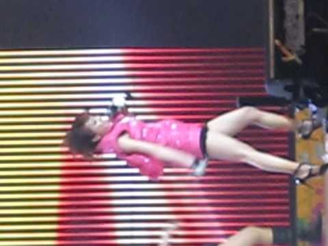 蔡依琳跳舞@新城國語力頒獎禮2009