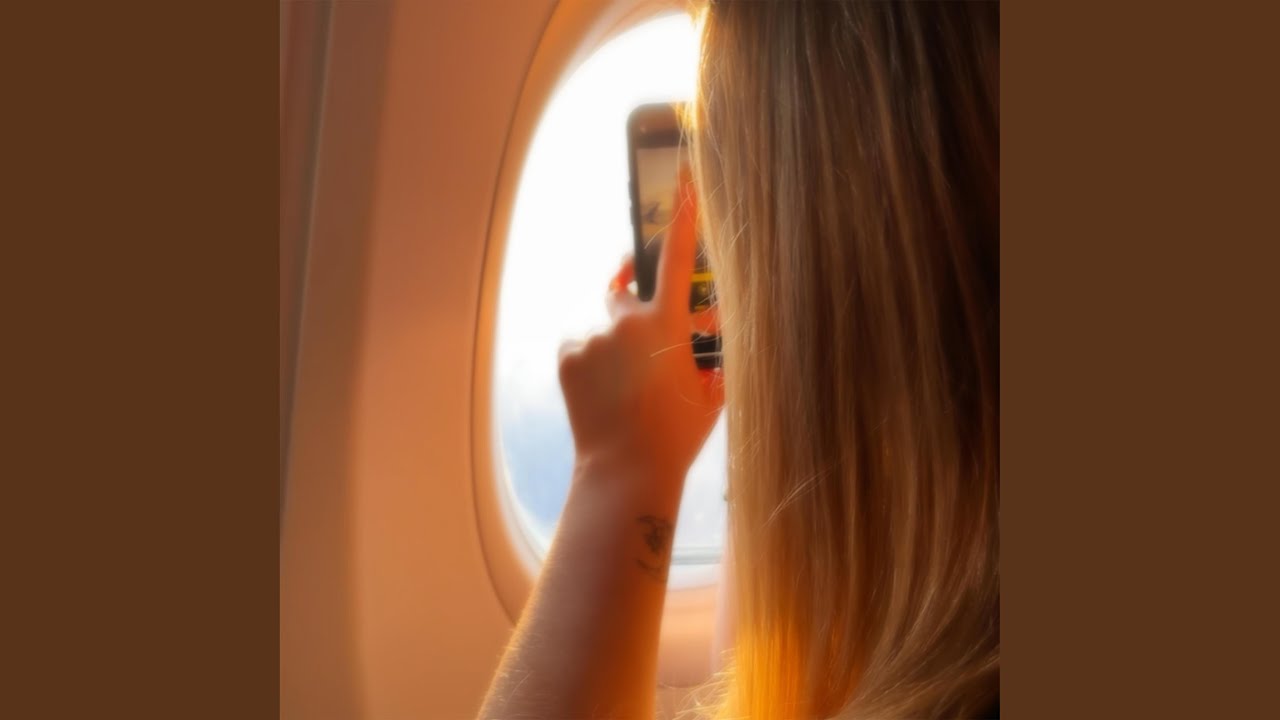 Watch SONNE on YouTube Watch SONNE on YouTube