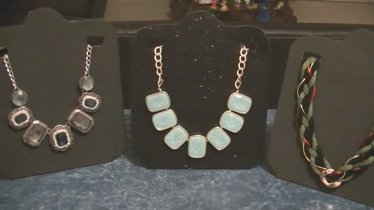 Como hacer un bonito y fácil Portacollar