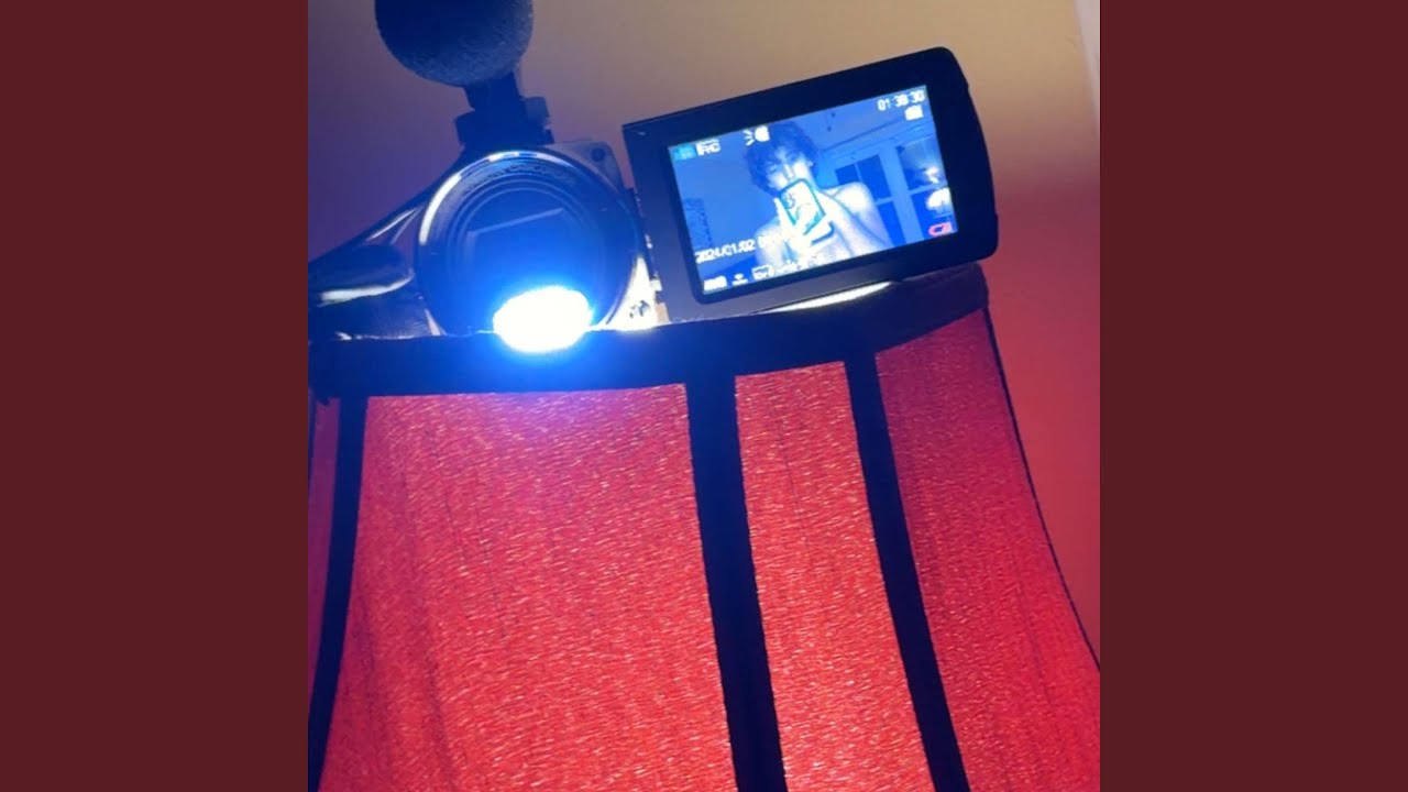 Смотреть «OFFDAGRID!» на YouTube Смотреть «OFFDAGRID!» на YouTube