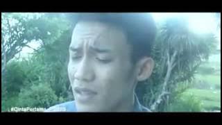 Cinta Pertama_F'2BIIS