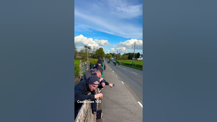 Cookstown 100 main race Michael Dunlop has a poor start but over takes Michael sweeney for the win!