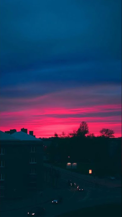 Yellow Claw Catch me (feat. naaz)