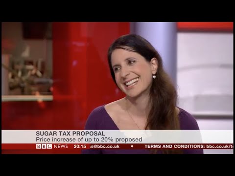 Sugar tax, soft drinks, reducing sugar. Public Health England report 2015 BBC News