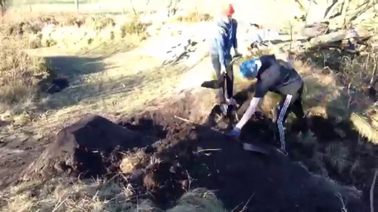 Dirt Jump Building Time Lapse Greetland Jumps YouTube dirt-jump-building-time-lapse-greetland-jumps-youtube