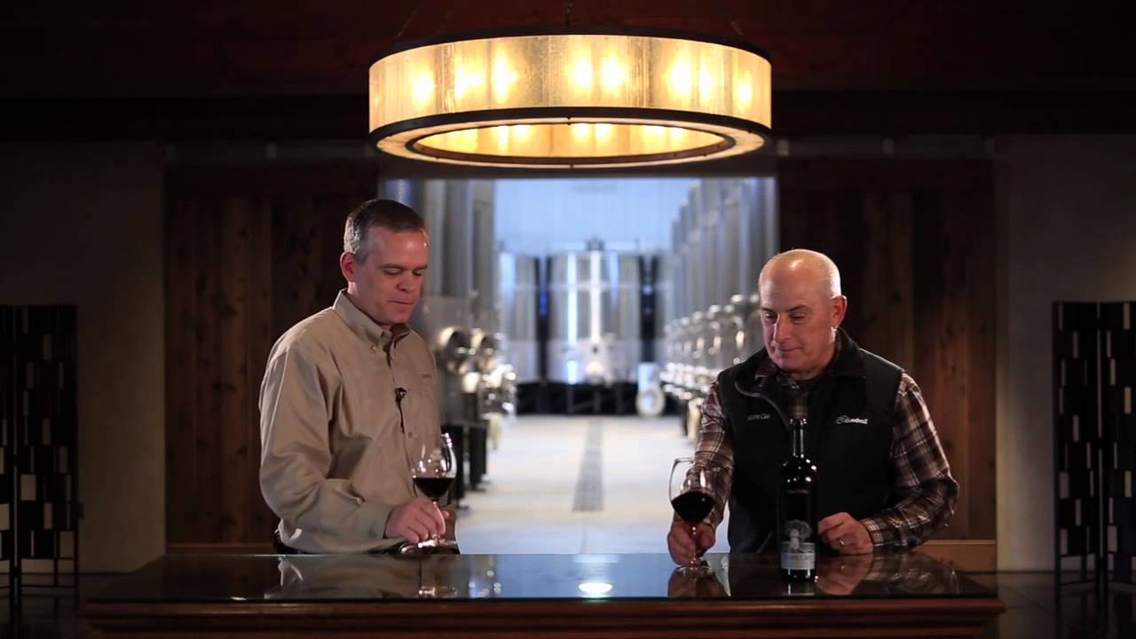 ワイン Silver Oak Napa Valley 2008 2008 Silver Oak Cellars Napa Valley Cabernet Sauvignon, California