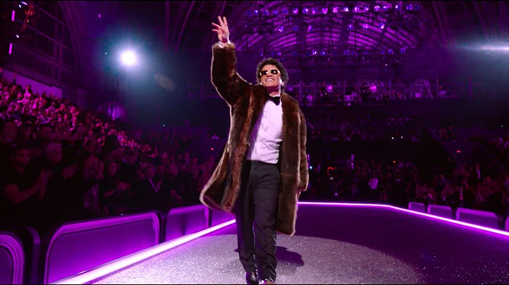 Bruno Mars - Chunky (from the Victorias Secret 201...