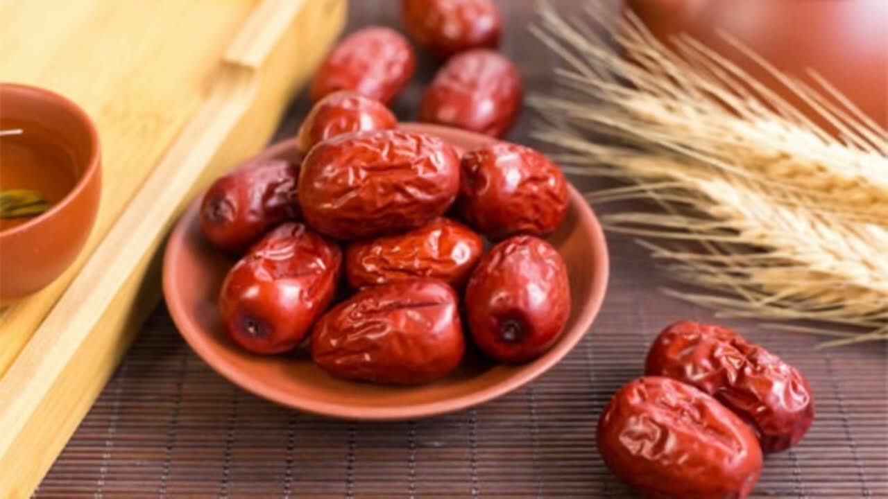 Sức khỏe và táo đỏ: Những điều bạn cần biết Sức khỏe và táo đỏ: Những điều bạn cần biết