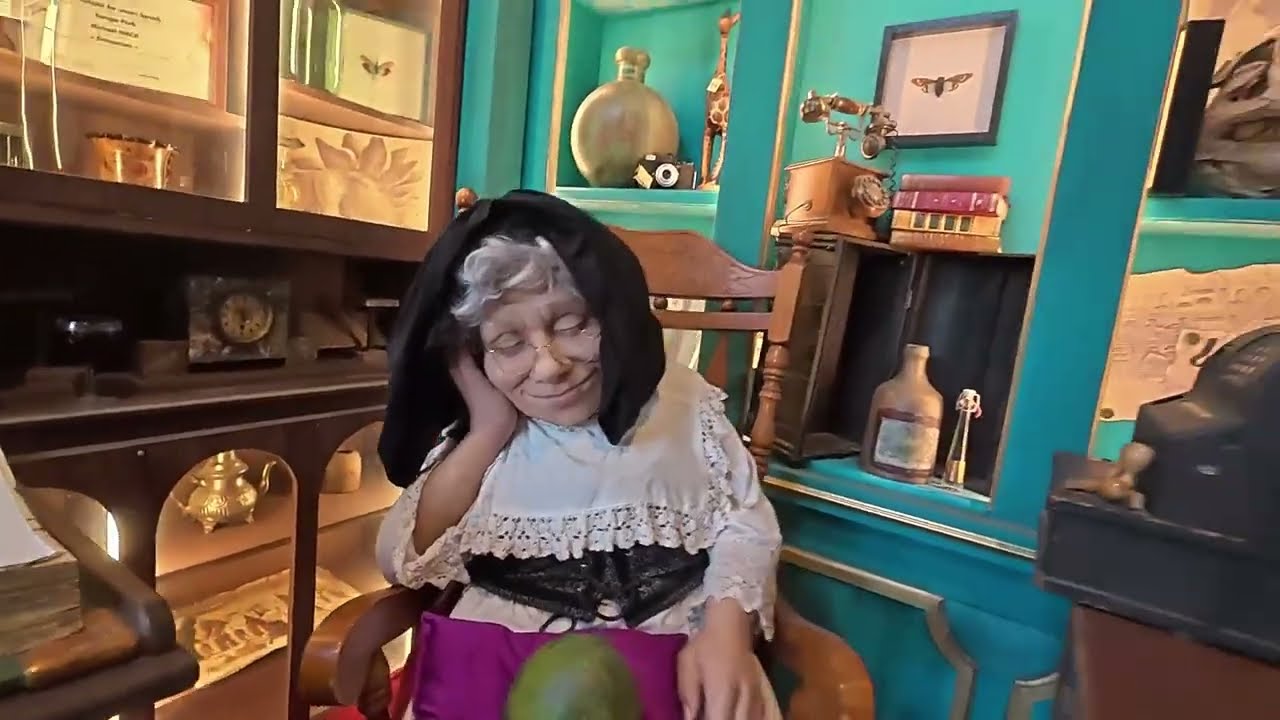 Madame🎢 Madame Freudenreich im Europa-Park – Ein liebevolles Dino-Abenteuer! 🦖🍰