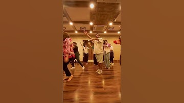 Thumbnail of Aayi nai
