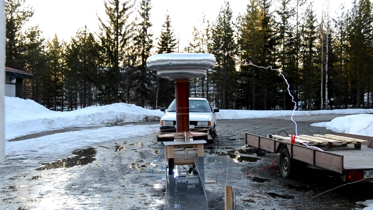 Tesla-1 with DC resonant charging tank circuit