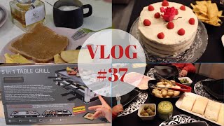 Vlog #37 - Je fête mon anniversaire (Raclette Party, Recette Molly Cake Chocolat et Miel & Vertus)