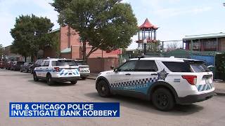 FBI investigating bank robbery on Chicago's South Side