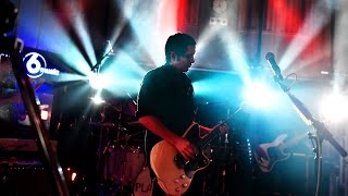 Placebo - Running Up That Hill (6 Music Live 2016) chords