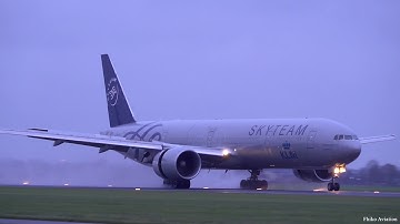 (4K) KLM Skyteam Boeing 777-306(ER) Landing on wet runway EHAM 18R