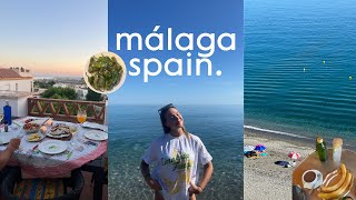 spain travel vlog - best beaches, city strolls in málaga & midnight tapas