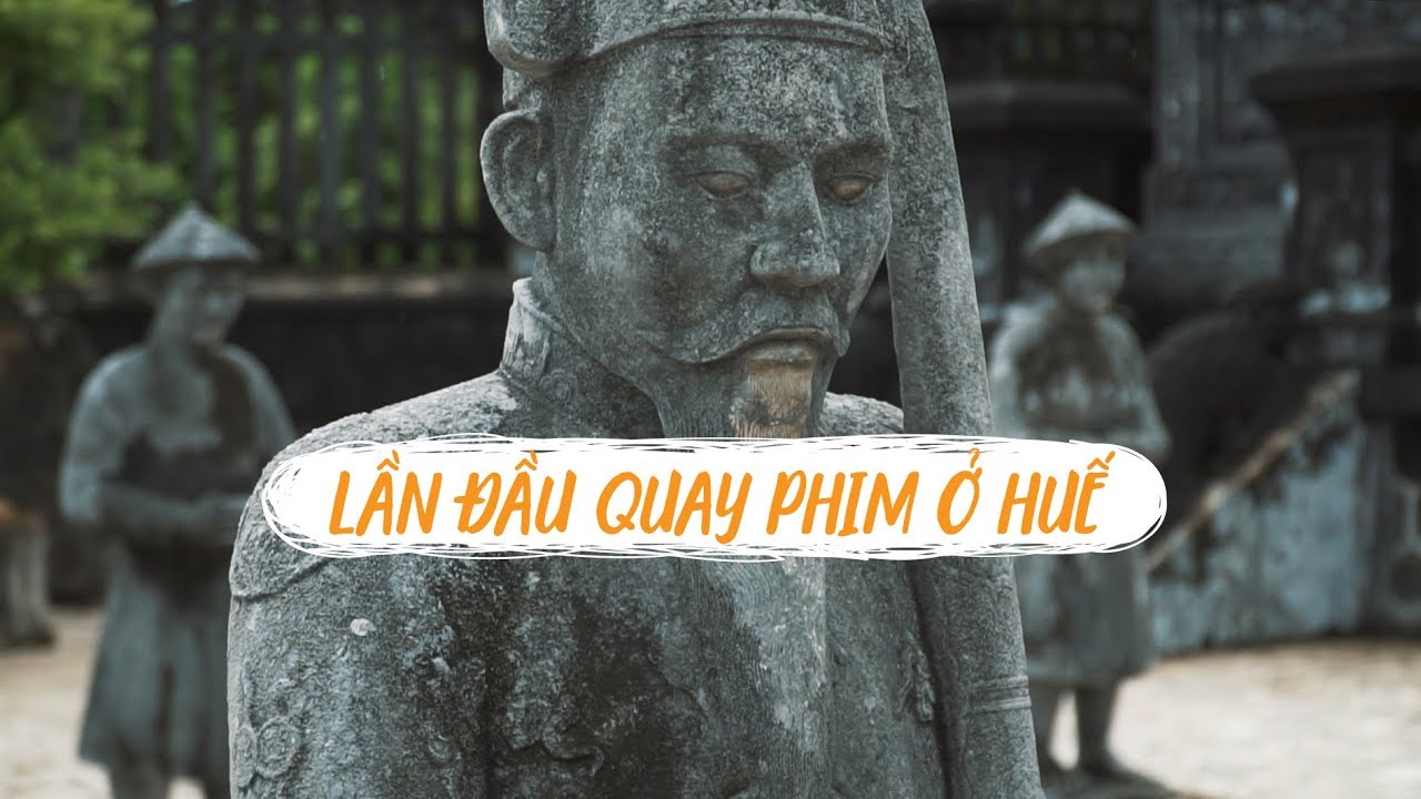 Lần đầu quay phim ở Huế + Ấn tượng lăng Khải Định // Huế vlog 1