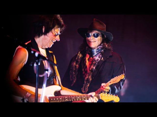 Jeff Beck & Johnny Depp live Chicago (full Concert) class=