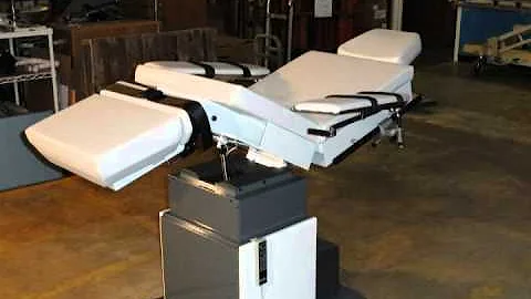 Obenchain Table with Armboards