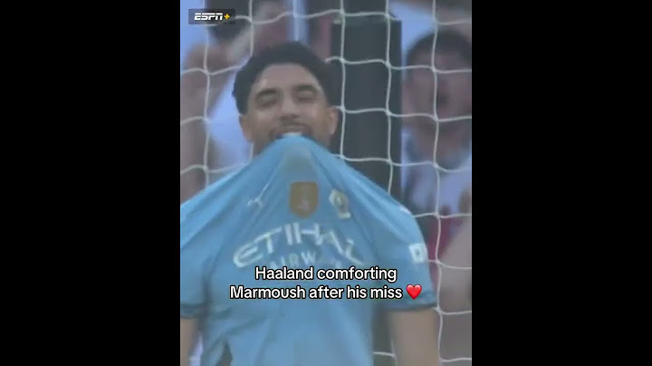 Haaland encouraging Marmoush after he missed the penalty that Haaland had given him ❤️