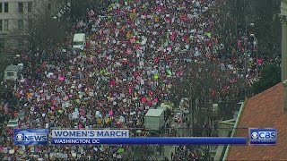 Hundreds of thousands of women protest in Washington, DC
