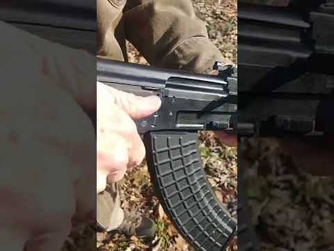 Normal hayatda AK47 Le Ateş Açmak#shorts