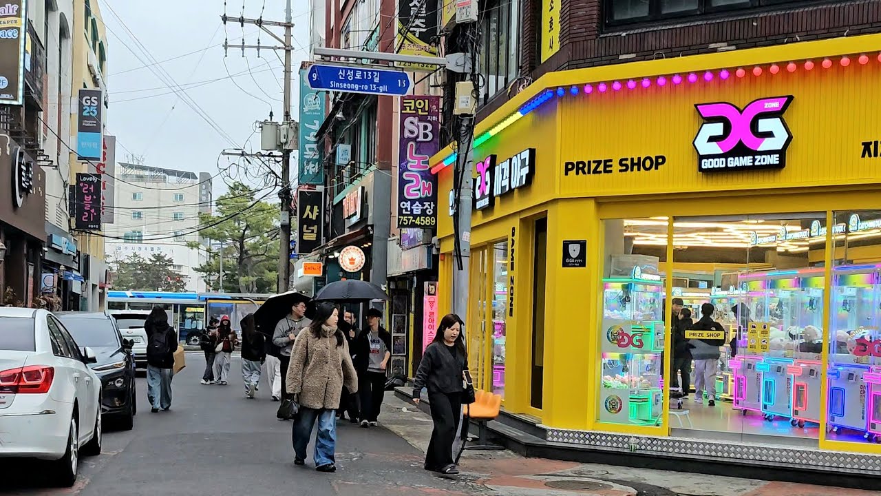 [4K] Real Jeju Walk | Windy Local Street in Jeju, Korea 🇰🇷 | Ambient Sound