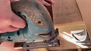 Cutting Walnut 20mm engineered board with a Makita DJV180Z 18V Cordless Jigsaw
