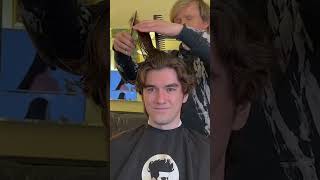 From long and wavy to medium men’s haircut by Sergio Slavnov with Avenue Man hair products.