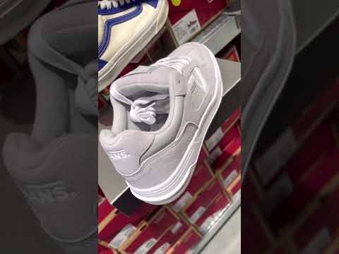 Vans Upland “Grey”