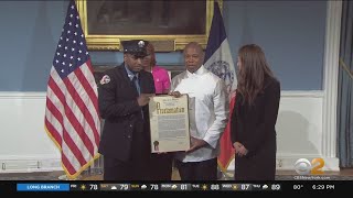 Mayor honors FDNY firefighter who rescued child from fire