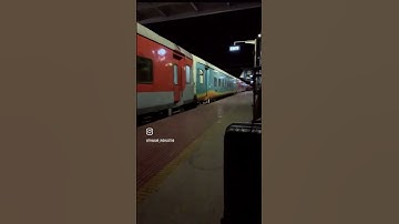 #jharkhand koderma railway station #travel #trending #trendingshorts #masti Night ✌️❤️❤️