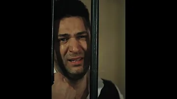 ولكنني لما وجدتك راحلا بكيت دما مسحت بأطراف البنان مدامعي 