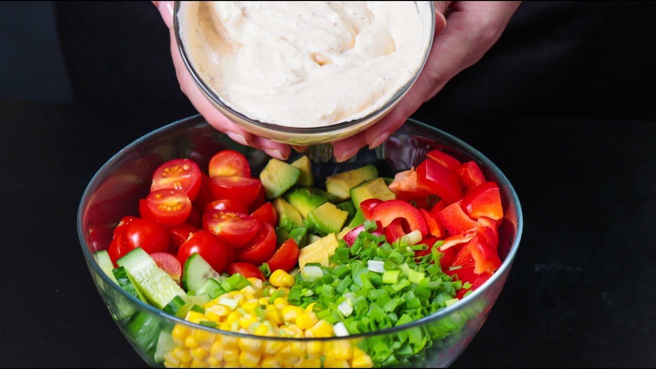 A healthy fresh vegetable salad recipe! It extends your life by 15 years!