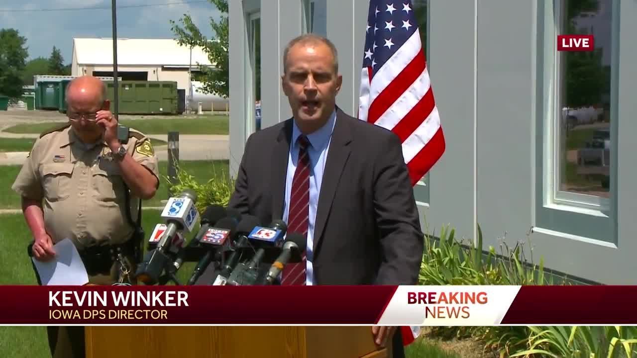 RAW: News conference on missing student Mollie Tibbetts