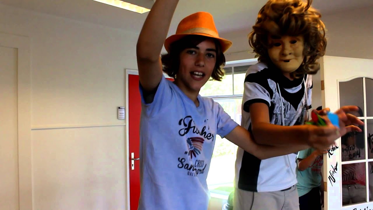 Lipdub Markland College Zevenbergen 1 juli Middag Geronimo