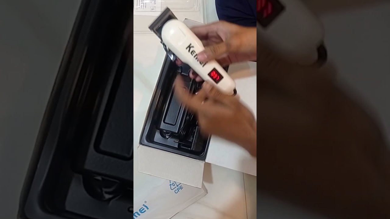 Kemei KM 809A Trimmer Shorts