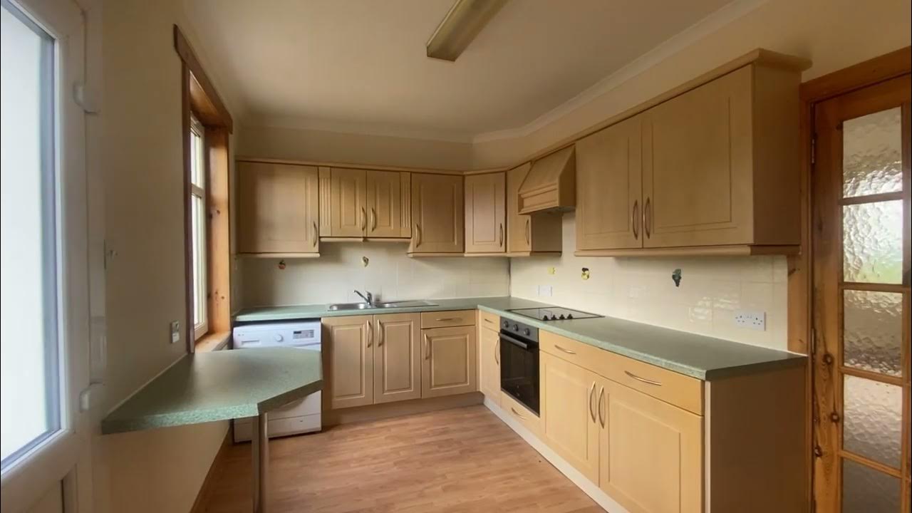 9 Hall Park, PH2 9JE YouTube