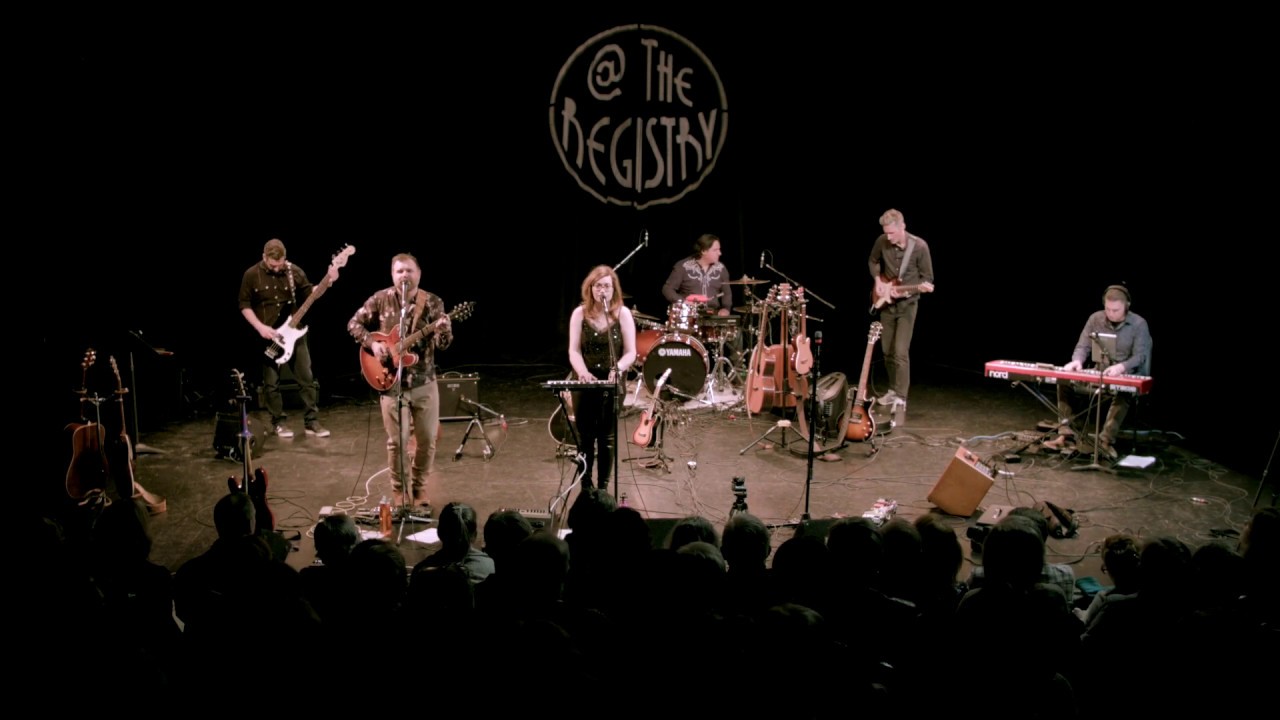 The MacQueens - Ordinary Man (Live at The Registry Theatre)
