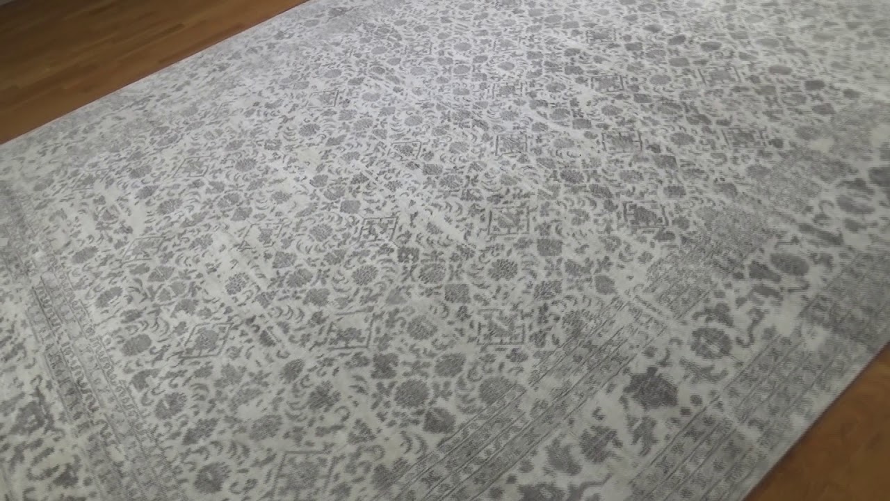 Broken Tabriz Mahi Design Wool And Silk Blend Hand-Knotted Oriental Rug